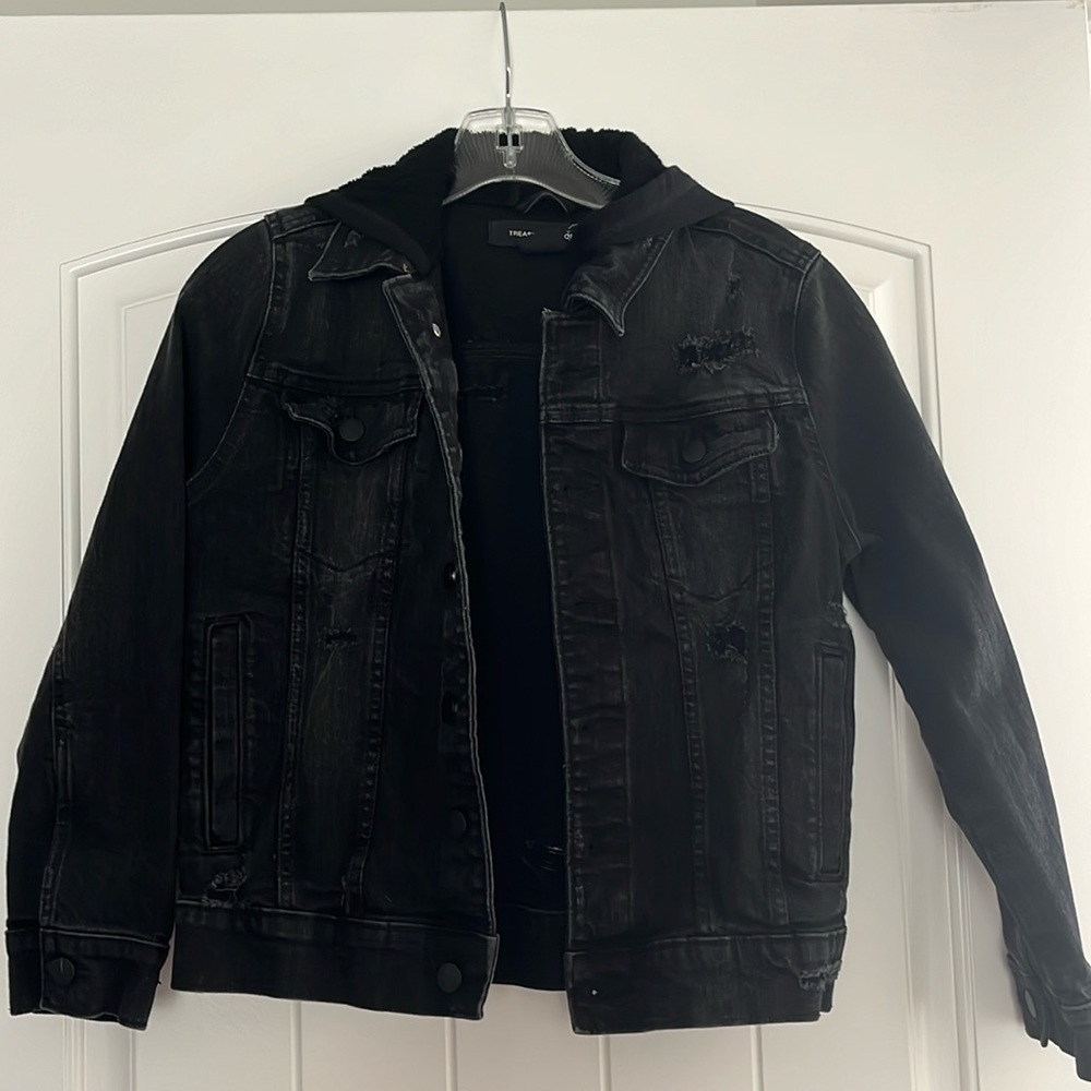 Treasure & Bond black hooded distressed denim jacket - NWOT